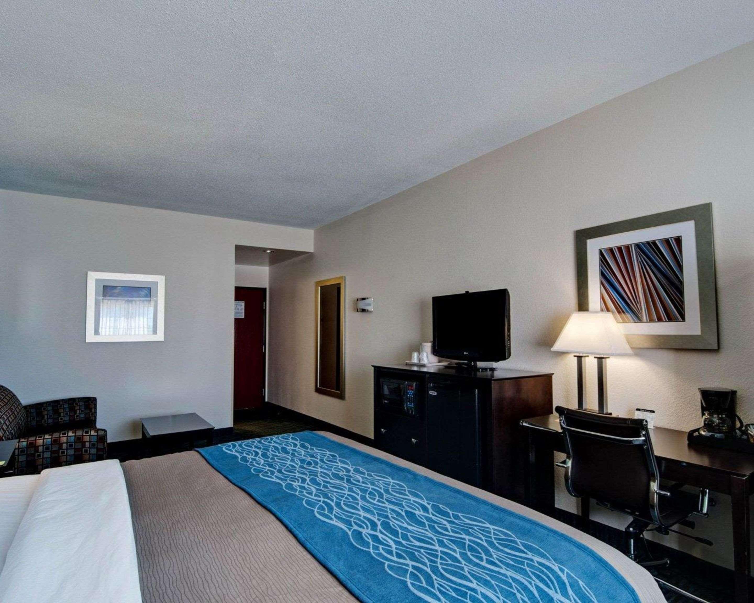 Comfort Inn Mount Airy Exterior photo