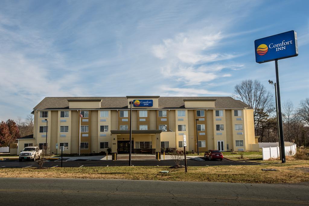 Comfort Inn Mount Airy Exterior photo