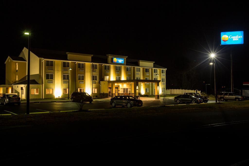 Comfort Inn Mount Airy Exterior photo